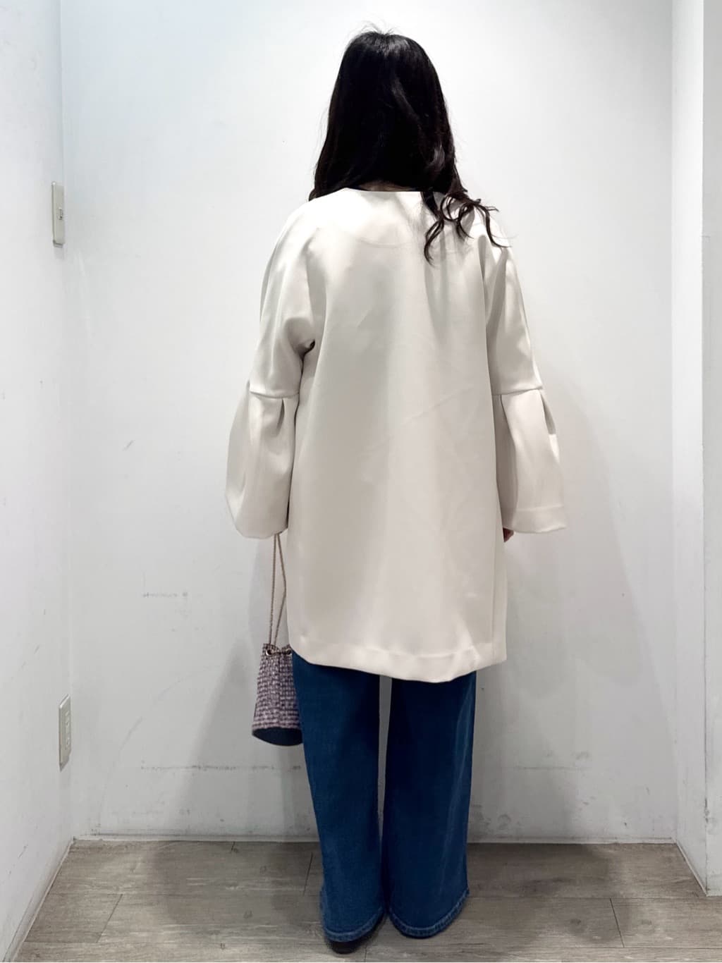 yuicciさんの「OPAQUE.CLIP｜フレアスリーブミドルコート【洗濯機OK】」を使ったコーディネート