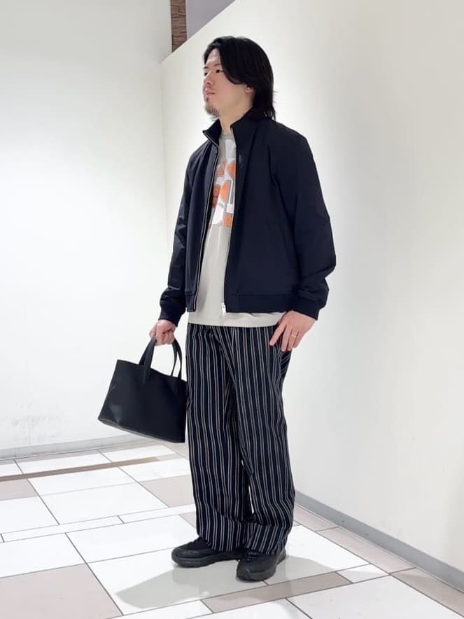 及川さんの「TAKEO KIKUCHI｜スタンドカラー ショート リブ ブルゾン」を使ったコーディネート