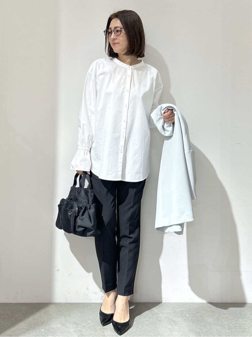 NAKAさんの「OPAQUE.CLIP｜《通勤／セットアップ対応》 Vネックジャケット／ダブルクロス【洗濯機OK】」を使ったコーディネート