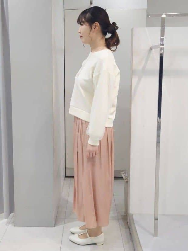 AZUSAさんの「Reflect｜チュールレイヤードスリーブプルオーバー」を使ったコーディネート