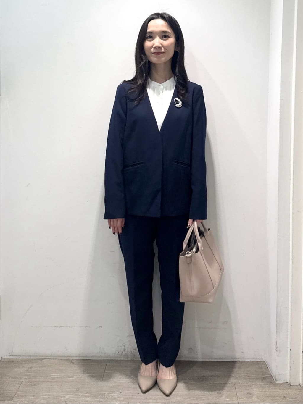 yuicciさんの「OPAQUE.CLIP｜《通勤／セットアップ対応》 Vネックジャケット／ダブルクロス【洗濯機OK】」を使ったコーディネート