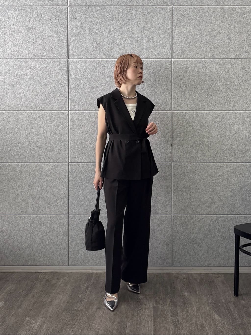 mikuさんの「INDIVI｜Comfy SET UP｜イージーサイドラインワイドパンツ【セットアップ対応／通勤／カセット服／接触」を使ったコーディネート