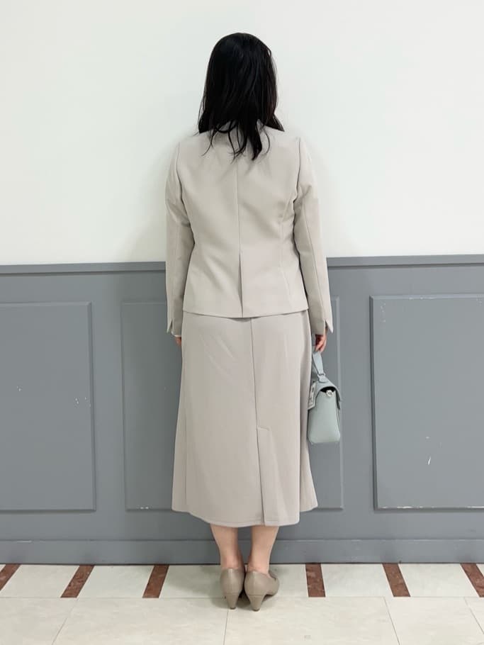 yuuさんの「grove｜【マシンウォッシュ／防シワ/SS-3L】ストレッチノーカラージャケット」を使ったコーディネート