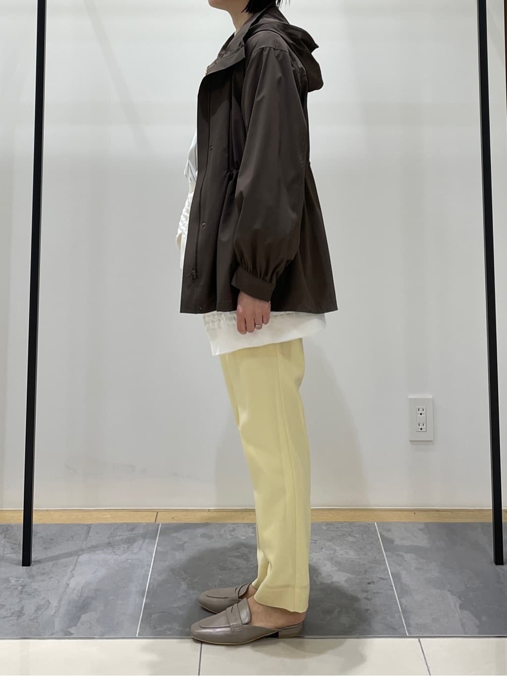 shihoさんの「INDIVI｜【洗える／着心地楽ちん】ブラウス風ストライプカットソートップス」を使ったコーディネート