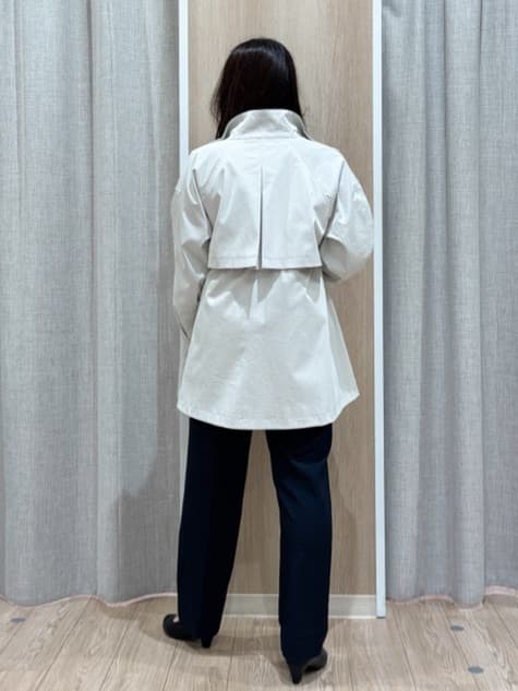 sachiさんの「grove｜【撥水／シルエット2WAY】羽織るだけでサマになる、スタンドネックテントラインコート」を使ったコーディネート