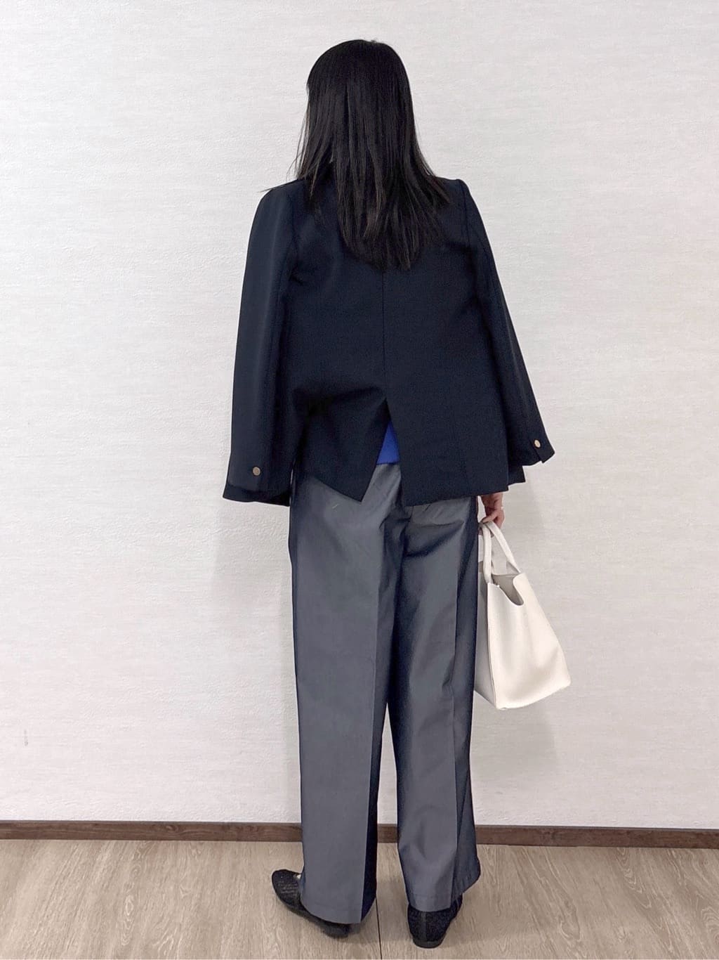 sachikoさんの「OPAQUE.CLIP｜リラクシーボートネックニット／オーガニックコットン混【洗濯機OK／UVケア】《5col》」を使ったコーディネート