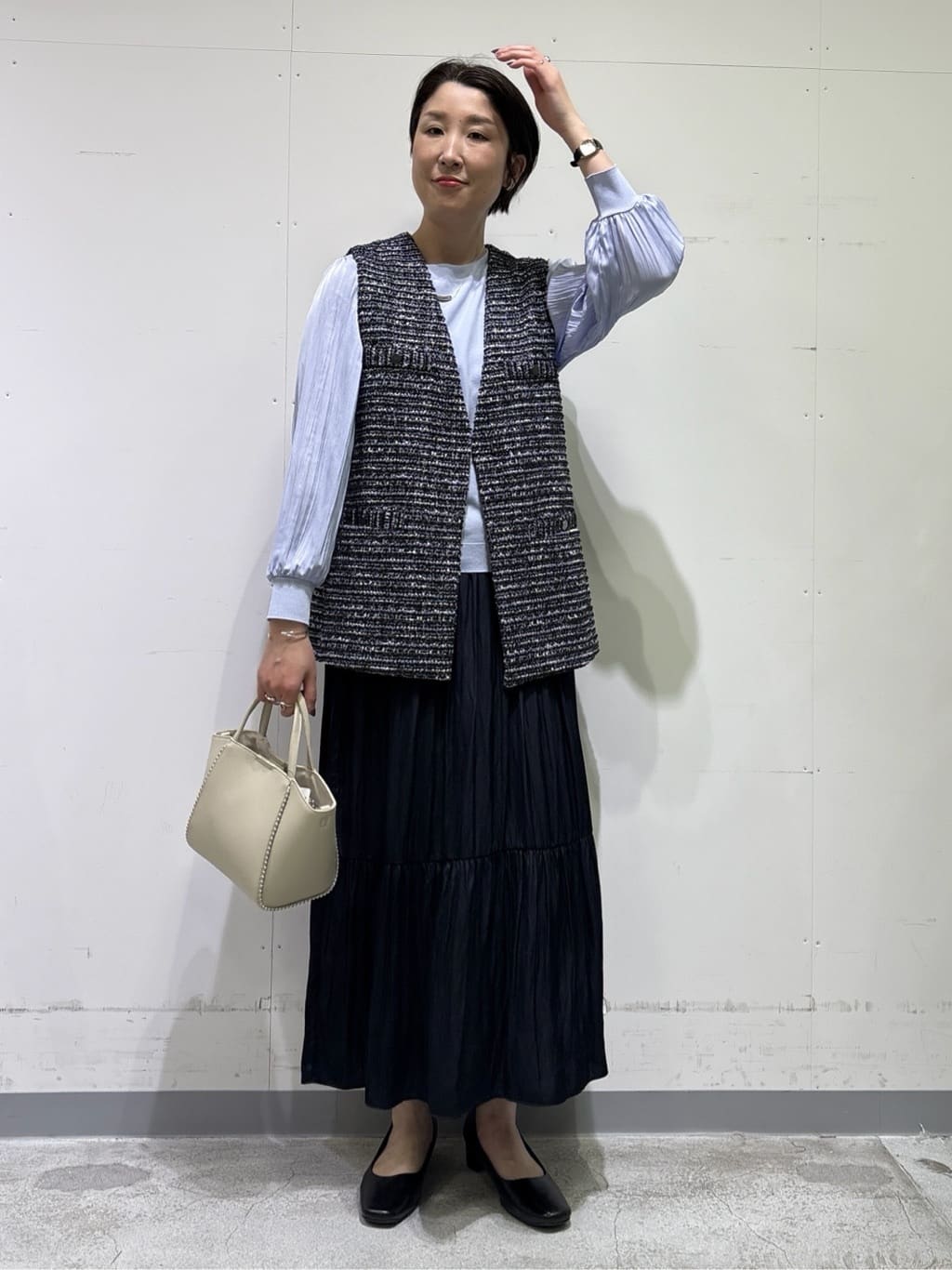 yuriさんの「INDIVI｜【洗える／華やか】袖プリーツニット」を使ったコーディネート