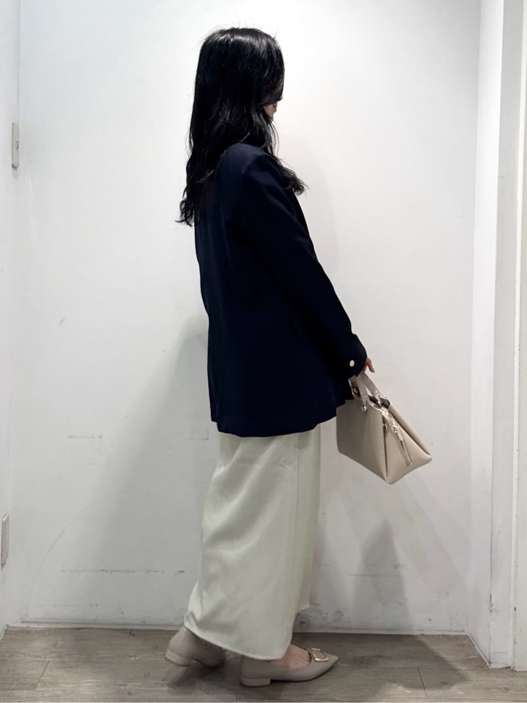 yuicciさんの「OPAQUE.CLIP｜金ボタンダブルブレストテーラードジャケット／セットアップ対応【洗える】」を使ったコーディネート