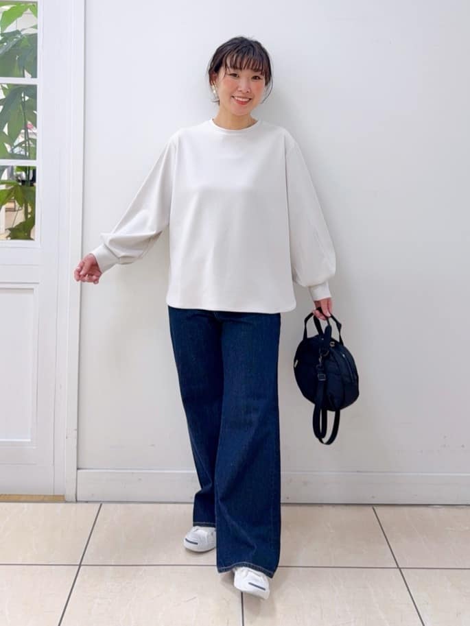 Osawaさんの「Dessin｜【花粉ガード/撥水加工/洗える】クルーネックスプリングコート」を使ったコーディネート
