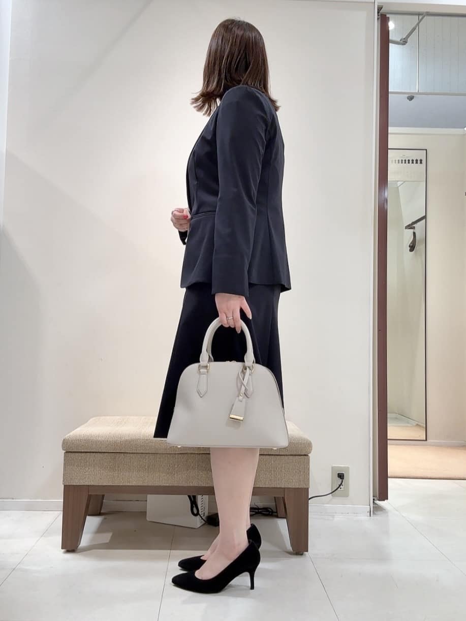 YUIさんの「UNTITLED｜【UV/接触冷感/スーツ】ジャージテーラードジャケット」を使ったコーディネート
