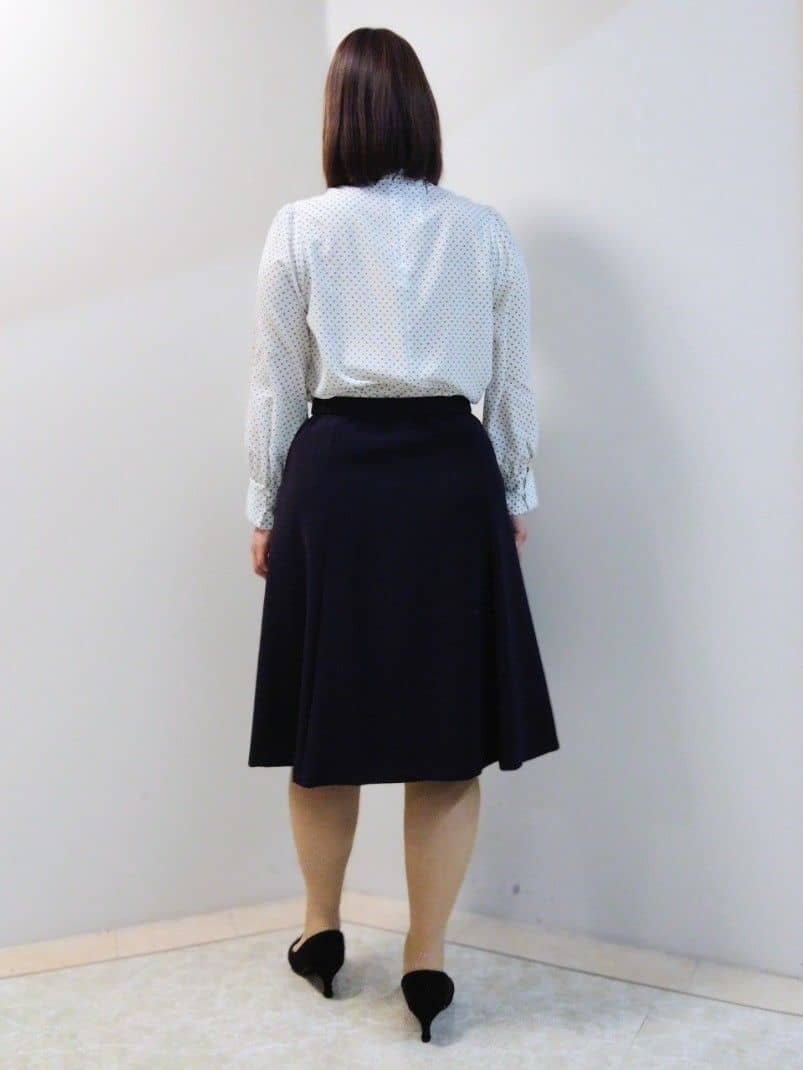 エリさんの「Reflect｜【SS-4Lサイズ／通勤／セットアップ可】ノーカラージャケット」を使ったコーディネート