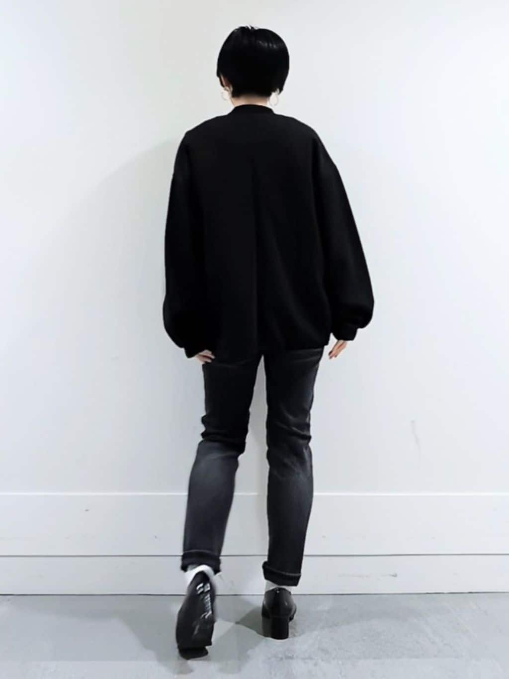 ミズタさんの「UNTITLED｜◆【春アウター/ゆったり】ダンボールジップブルゾン」を使ったコーディネート