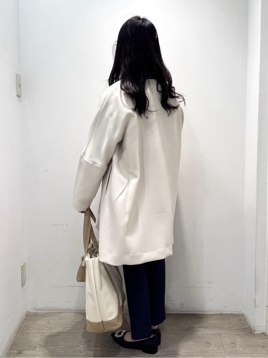 yuicciさんの「OPAQUE.CLIP｜フォルムスリーブミドルコート【洗濯機OK】」を使ったコーディネート
