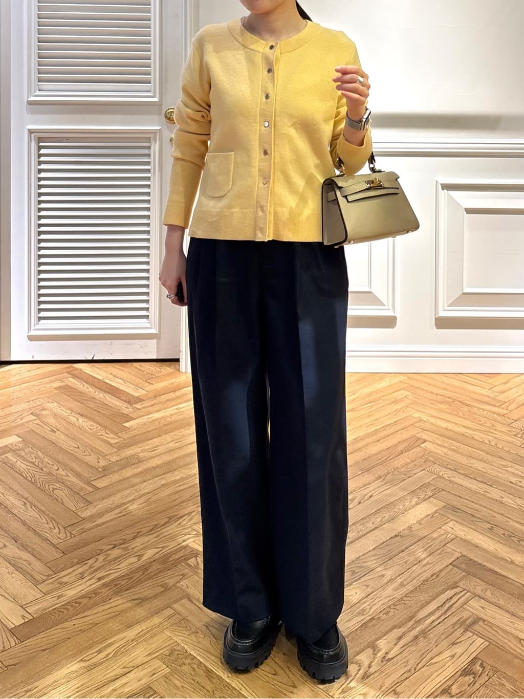 cocoさんの「DRESSTERIOR｜◆ウォッシャブルコットンカシミヤカーディガン」を使ったコーディネート