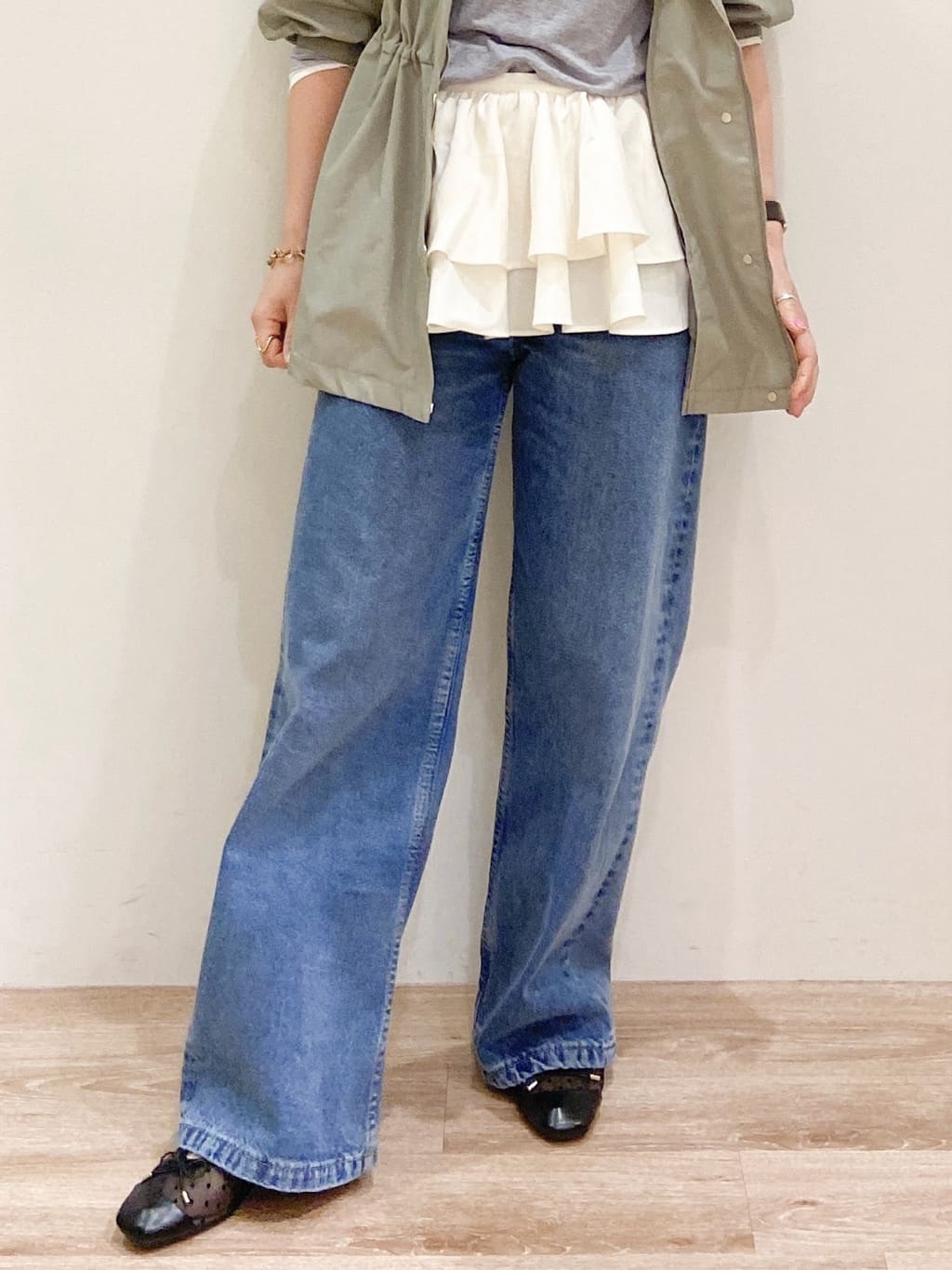 risayanさんの「OPAQUE.CLIP｜撥水スタンドZIPブルゾン【洗濯機OK／UVケア／花粉対応】」を使ったコーディネート