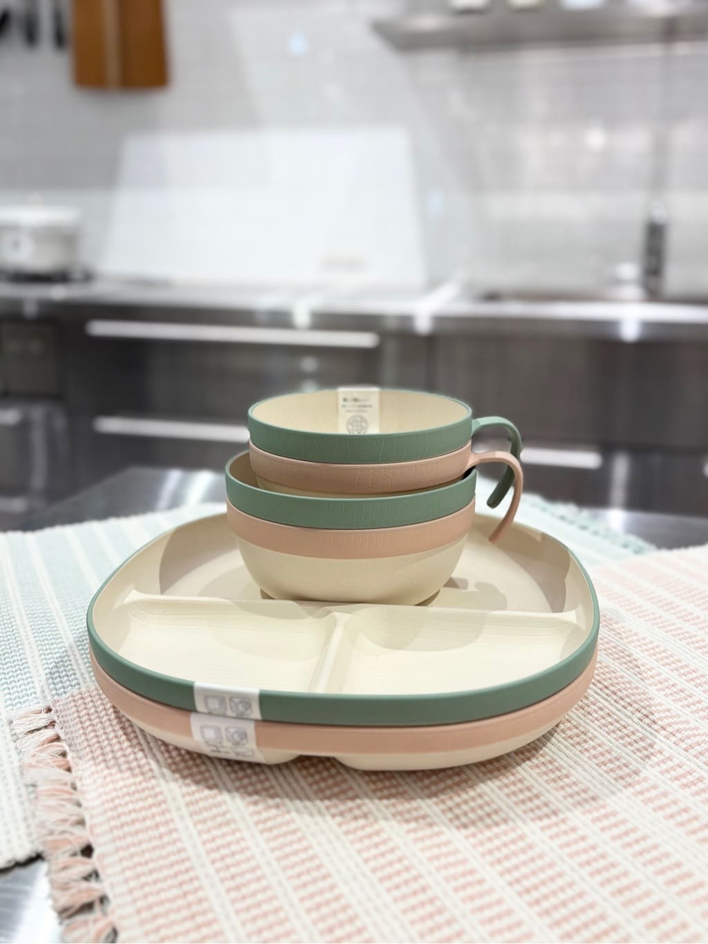 muuさんの「212 KITCHEN STORE｜木目スタックランチプレート GR ＜212Kオリジナル＞」を使ったコーディネート
