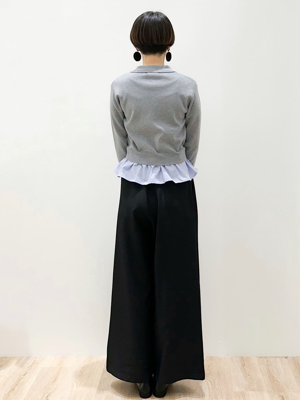 yurieさんの「OPAQUE.CLIP｜ポロ衿シャツドッキングニット【洗濯機OK】」を使ったコーディネート