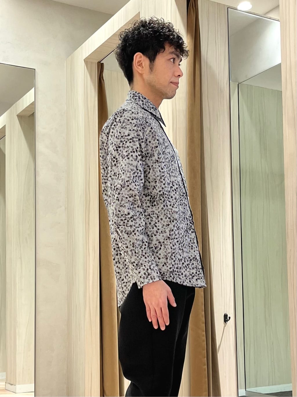 URAさんの「TAKEO KIKUCHI｜【None Of Stress】ストレッチ ダウンブルゾン」を使ったコーディネート