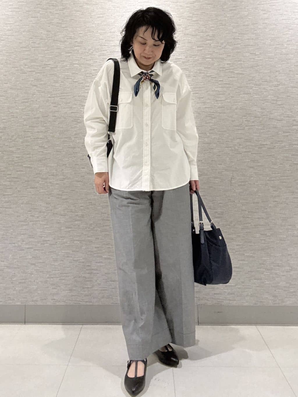 KOJIMAさんの「Reflect｜ダンガリーワイドパンツ」を使ったコーディネート