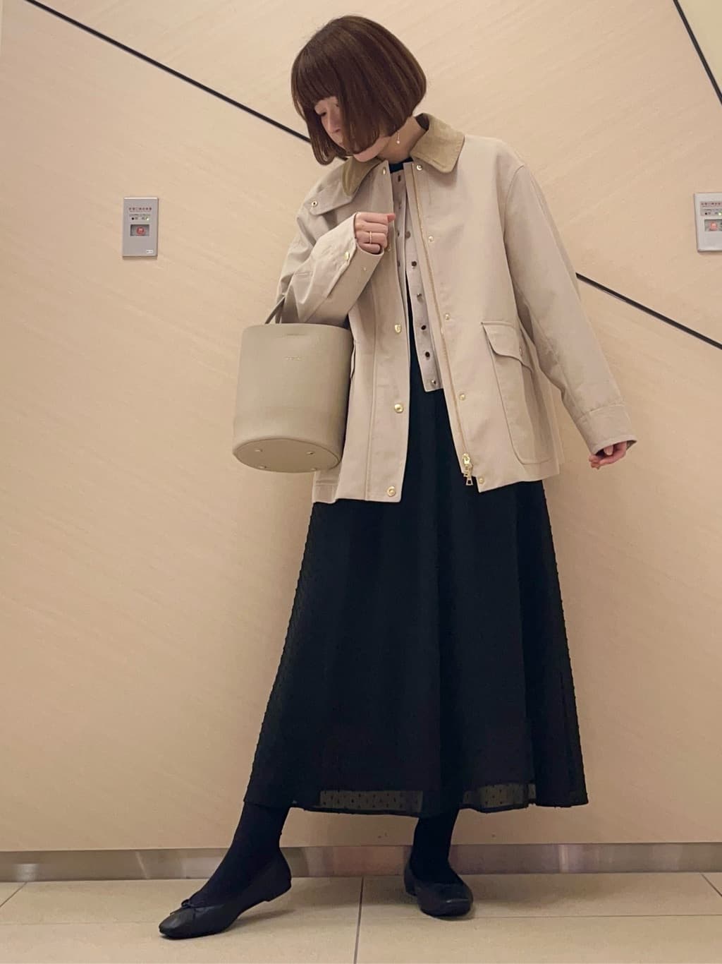 yahataさんの「DRESSTERIOR｜◆ウォッシャブルコットンカシミヤカーディガン」を使ったコーディネート