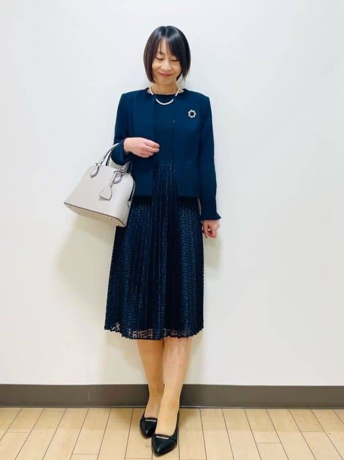 Riiさんの「Reflect｜【SS-4Lサイズ】シフォン&times;幾何柄レースプリーツワンピース」を使ったコーディネート
