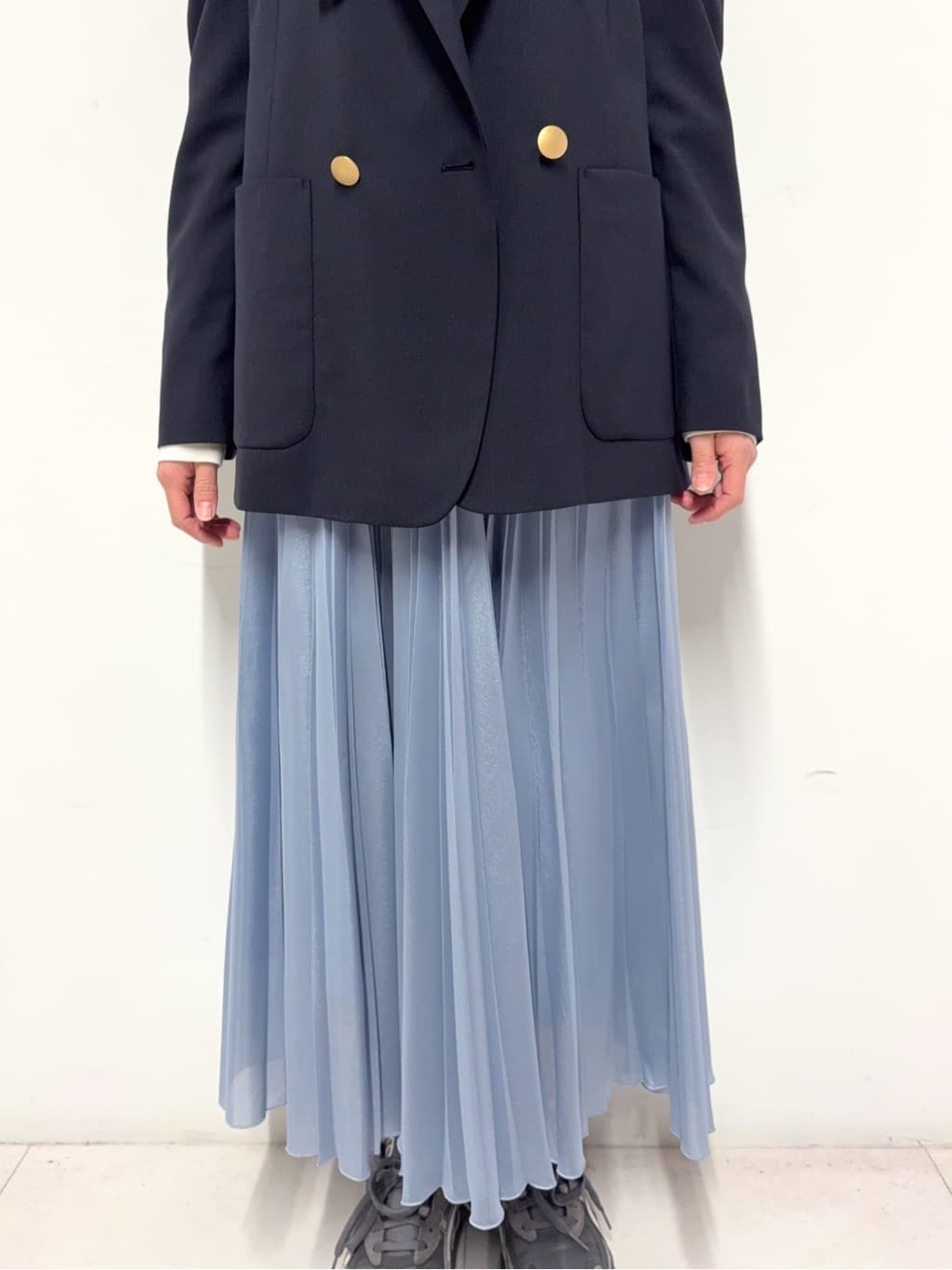 Nishijimaさんの「DRESSTERIOR｜コンフォート ダブルブレザー」を使ったコーディネート