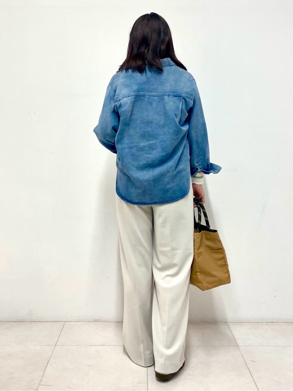 Sawaguchiさんの「DRESSTERIOR｜【接触冷感/ウォッシャブル】センタープレスジョーゼットパンツ」を使ったコーディネート