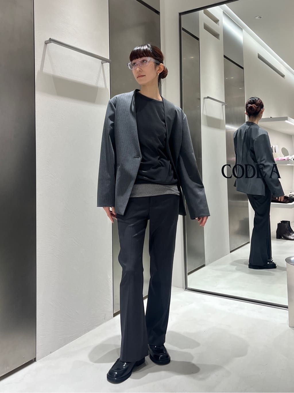 Rielさんの「CODE A｜sheer combi layer tops」を使ったコーディネート