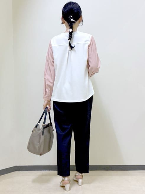  beni_gingerさんの「Reflect｜【腰周りすっきり◎】センタープレス入りテーパードパンツ」を使ったコーディネート