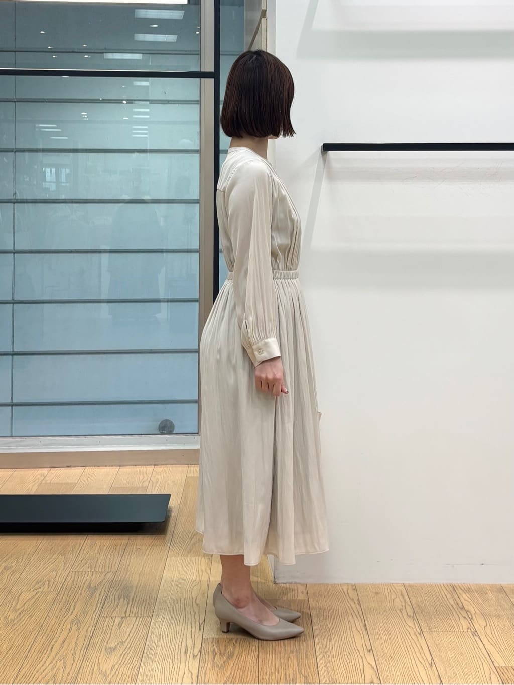 asamiさんの「INDIVI｜【洗える】ギャザーフレアワンピース」を使ったコーディネート