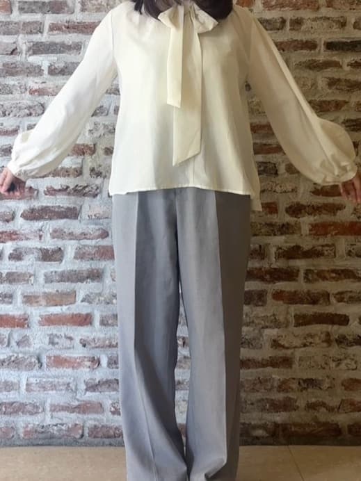 tokiさんの「THE SHOP TK｜【通勤にもデイリーにも】CAVIAN 金ボタンダブルブレストジャケット」を使ったコーディネート