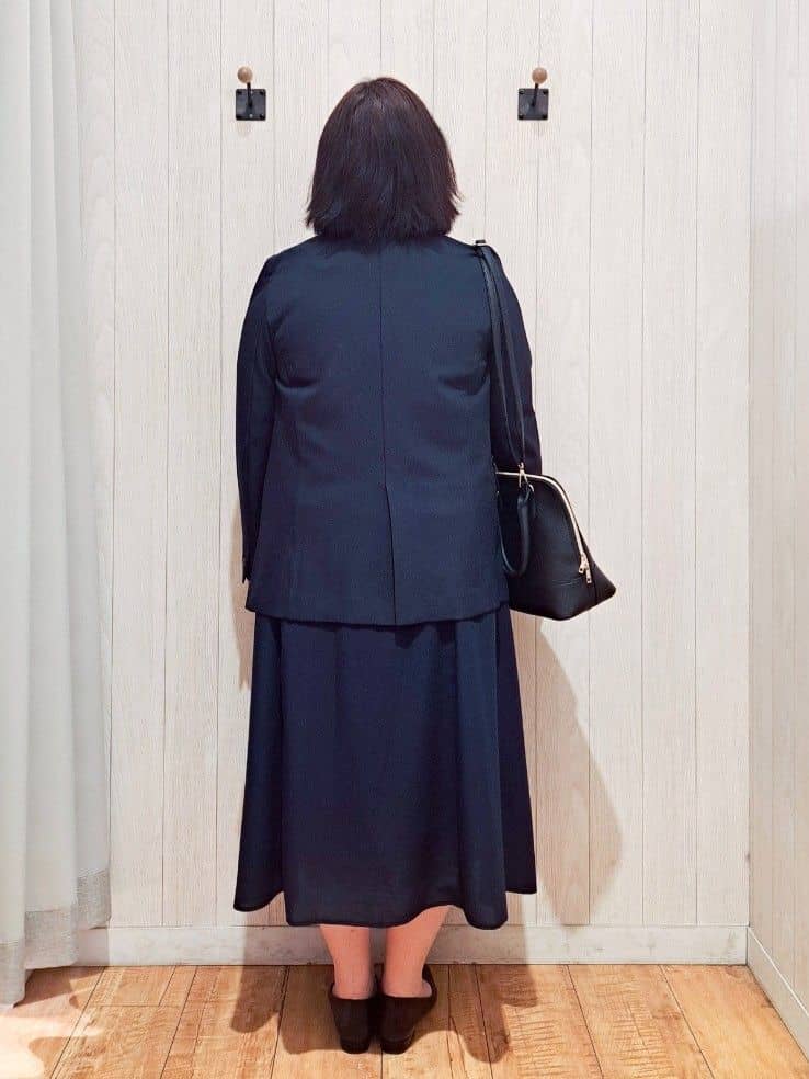 kotomiさんの「SHOO･LA･RUE｜【着丈選べる/体型カバー/洗濯機可】さらさらとろん ドルマンブラウス」を使ったコーディネート