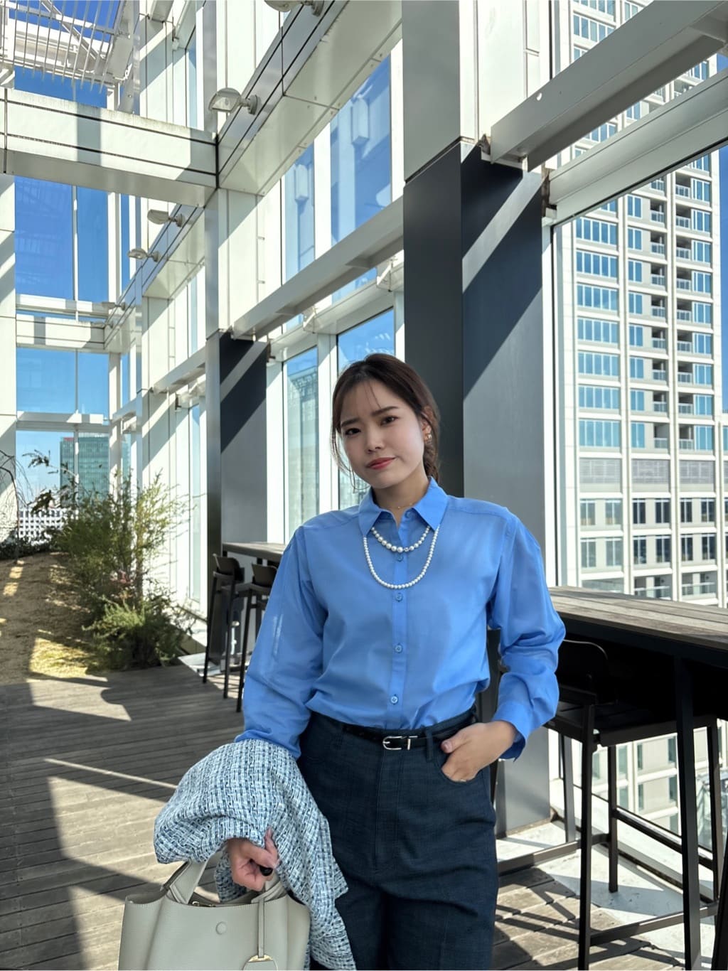 MISAKIさんの「COUP DE CHANCE｜【手洗い可】シアーローンシャツ」を使ったコーディネート