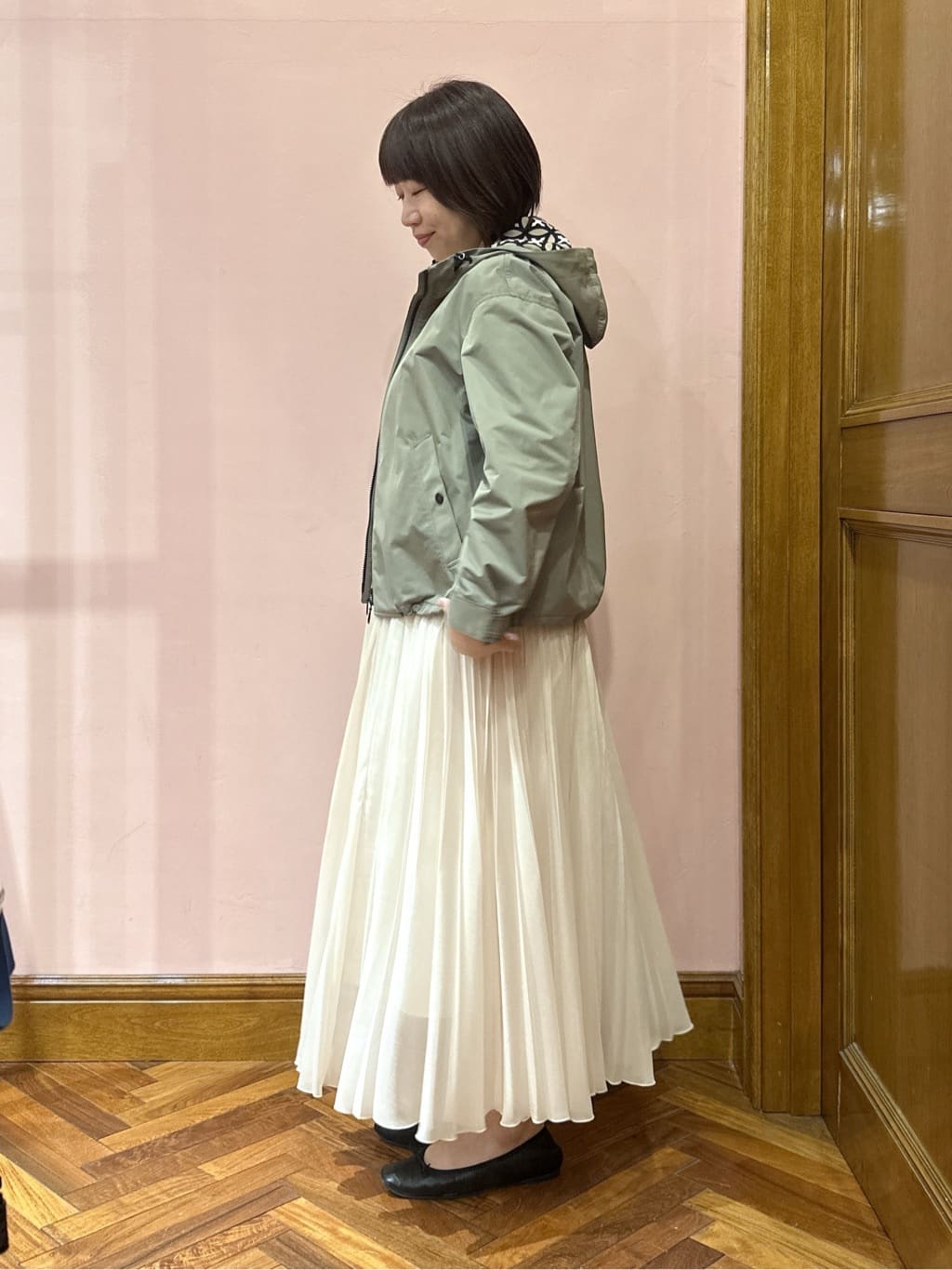 komatsuさんの「DRESSTERIOR｜【ウォッシャブル/撥水素材】撥水ツイル マウンテンパーカー」を使ったコーディネート