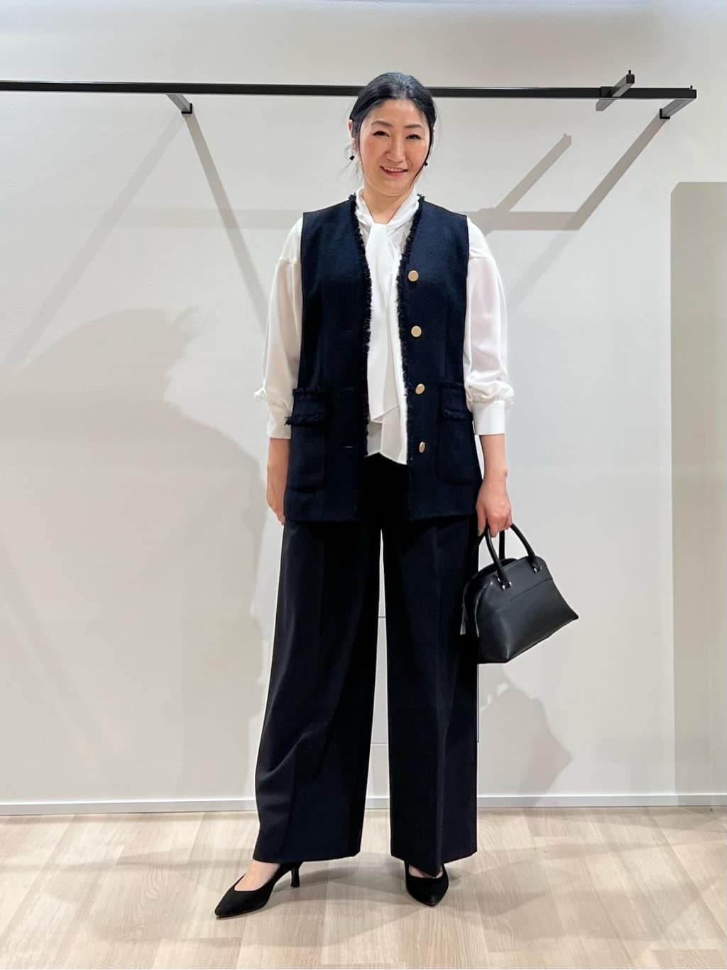 TOMOMIさんの「UNTITLED｜【洗える】ジョーゼットボウタイブラウス」を使ったコーディネート