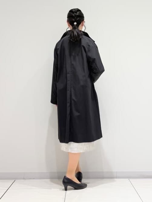 kayoさんの「INDIVI｜【撥水／軽量】ミニマル スタンドカラーコート」を使ったコーディネート
