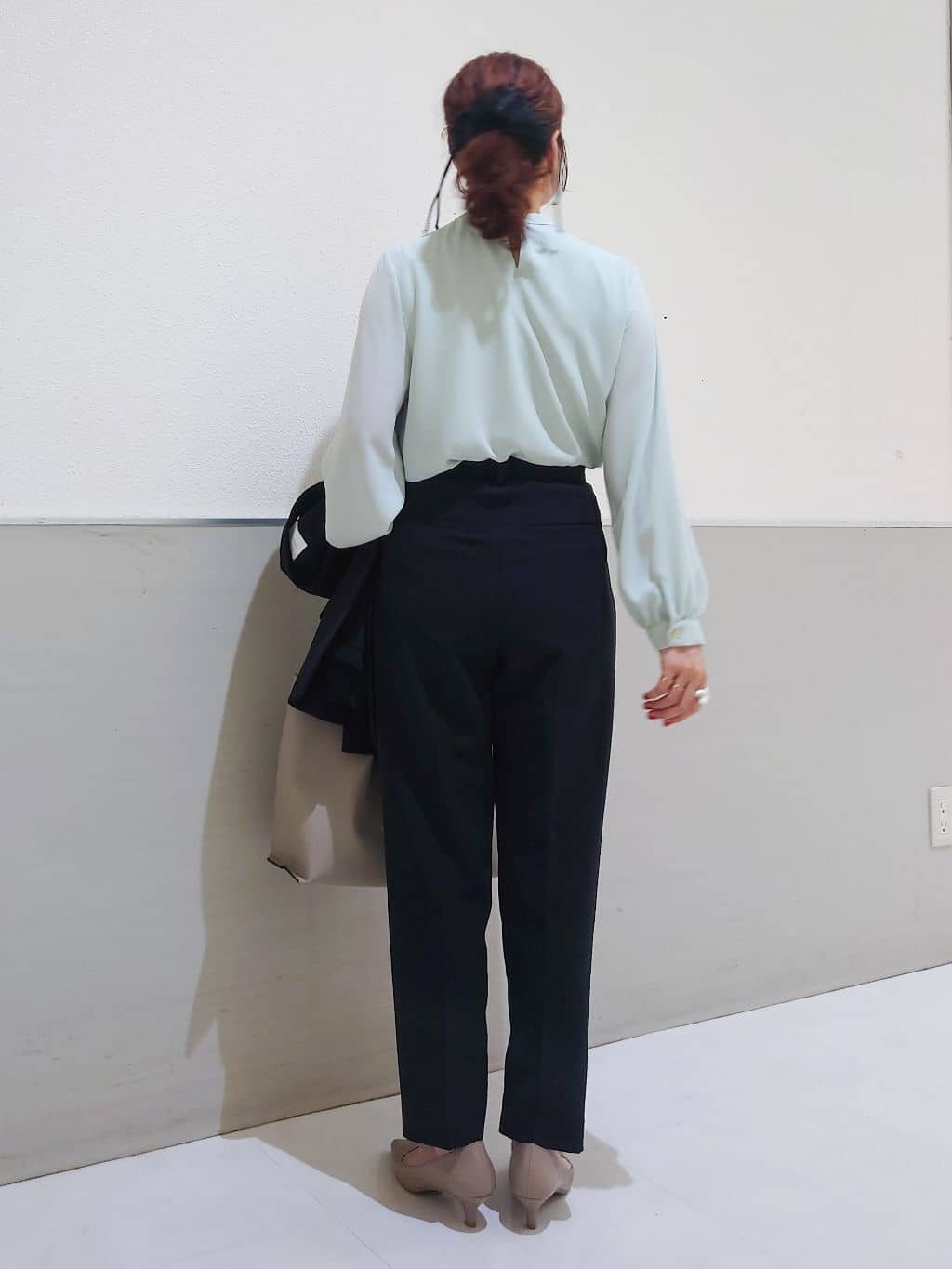 maruさんの「THE SHOP TK｜【通勤スタイルに】ダブルクロス ノーカラージャケット/セットアップ可」を使ったコーディネート