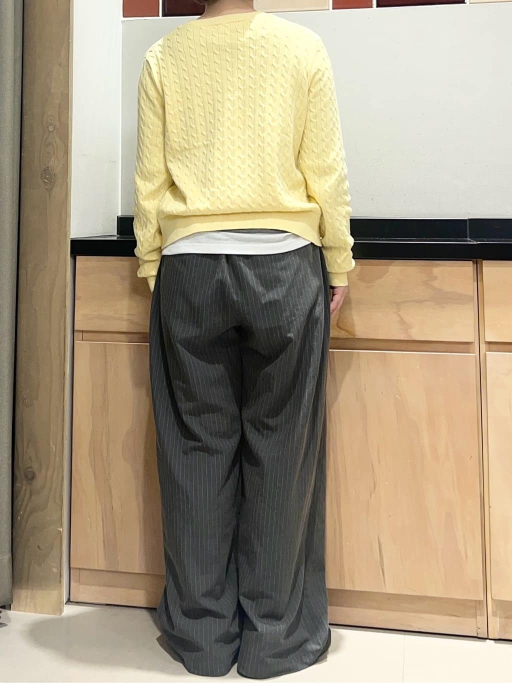 かのさんの「THE SHOP TK｜【POLO BCS 別注】ケーブルカーディガン」を使ったコーディネート
