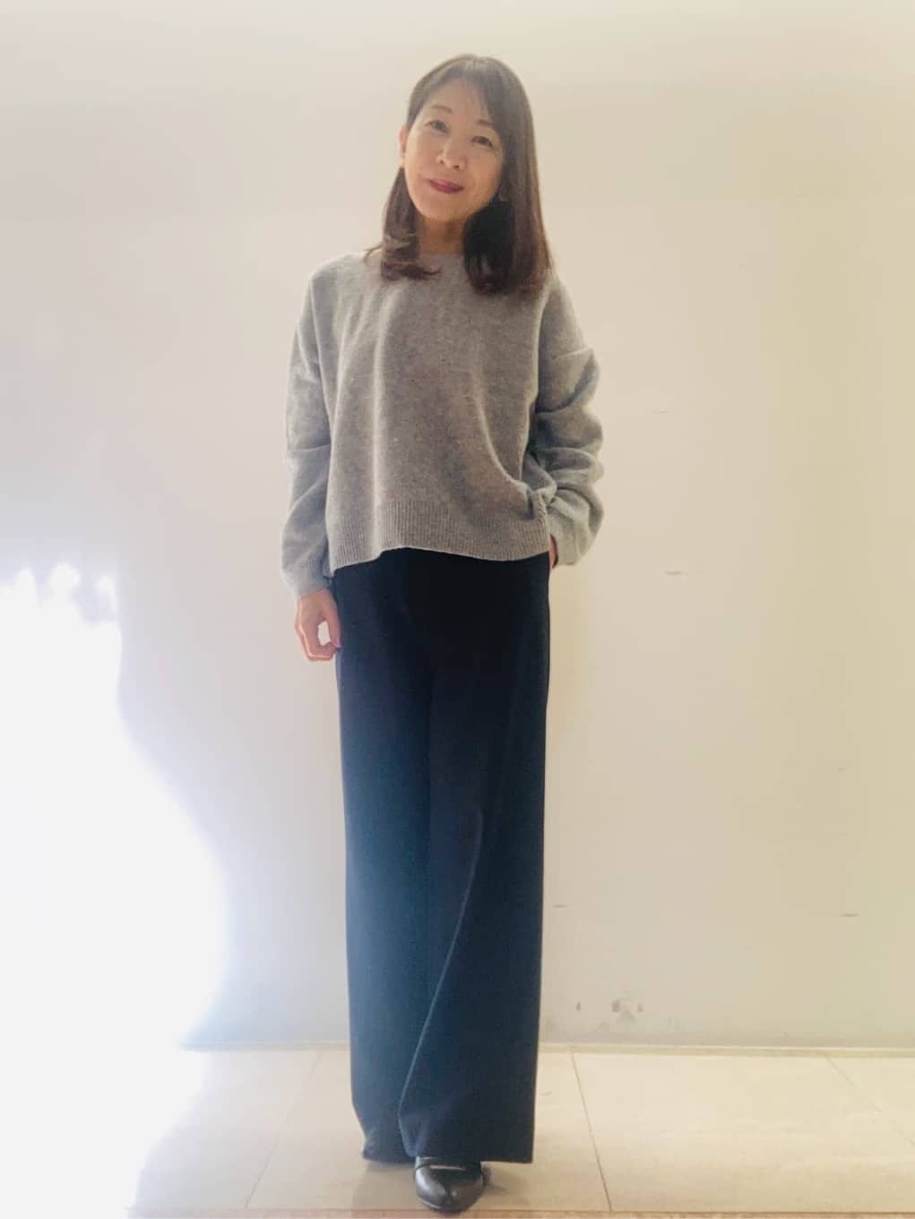 kurodaさんの「Reflect｜【選べる5色／ゆったりシルエット】Vネックスパンコールニット」を使ったコーディネート