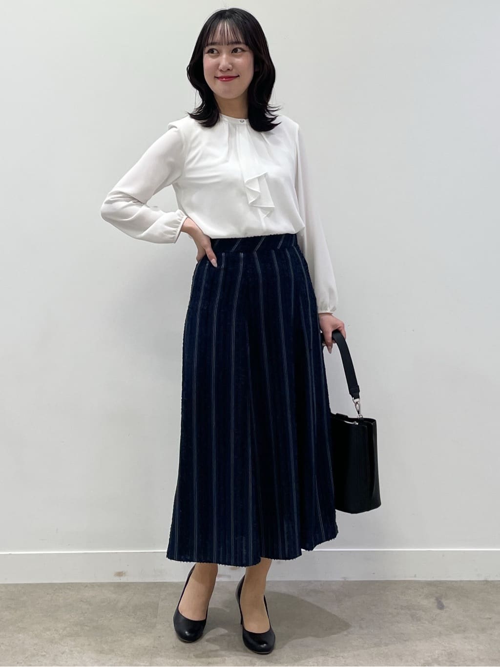 yukariさんの「Reflect｜【UVカット／接触冷感】フロントフリルシフォンブラウス」を使ったコーディネート
