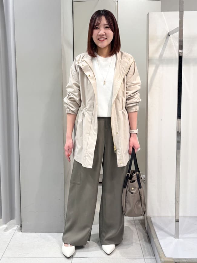 yuiさんの「Reflect｜【撥水】ストレッチタフタミドル丈スタンドカラーコート」を使ったコーディネート