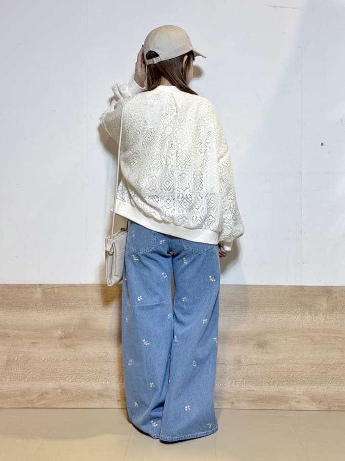 るねさんの「SHOO･LA･RUE｜【洗濯機可/S-LL/アンサンブル可】結局、シンプル クルーネックニット」を使ったコーディネート