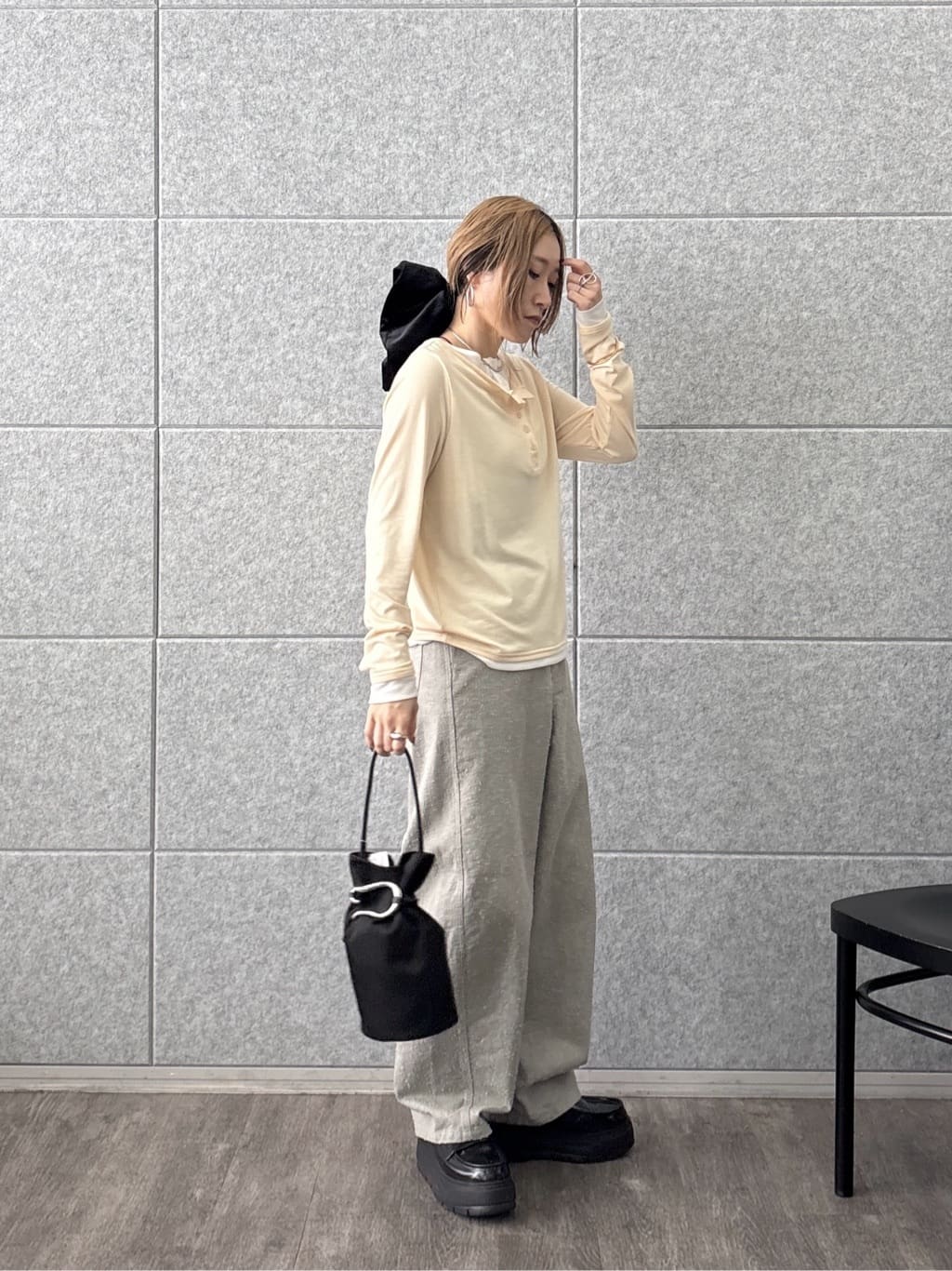 kotakiさんの「INDIVI｜グレイニーコットンワイドパンツ」を使ったコーディネート
