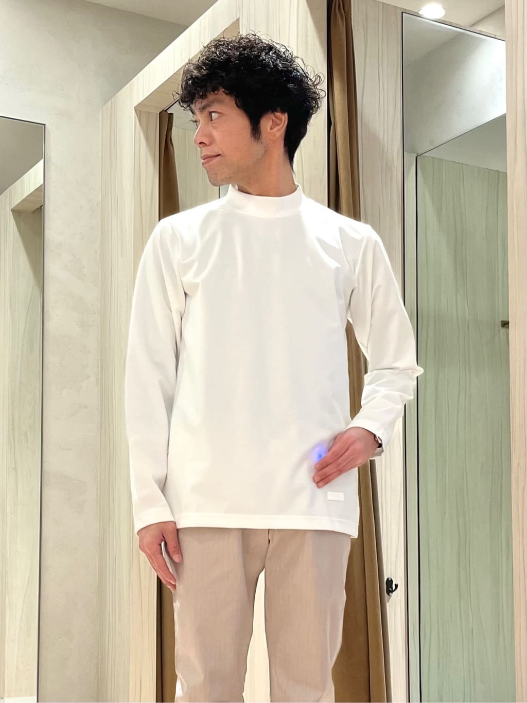 URAさんの「TAKEO KIKUCHI｜【ダウンライナー付き】メランジ ステンカラー コート」を使ったコーディネート