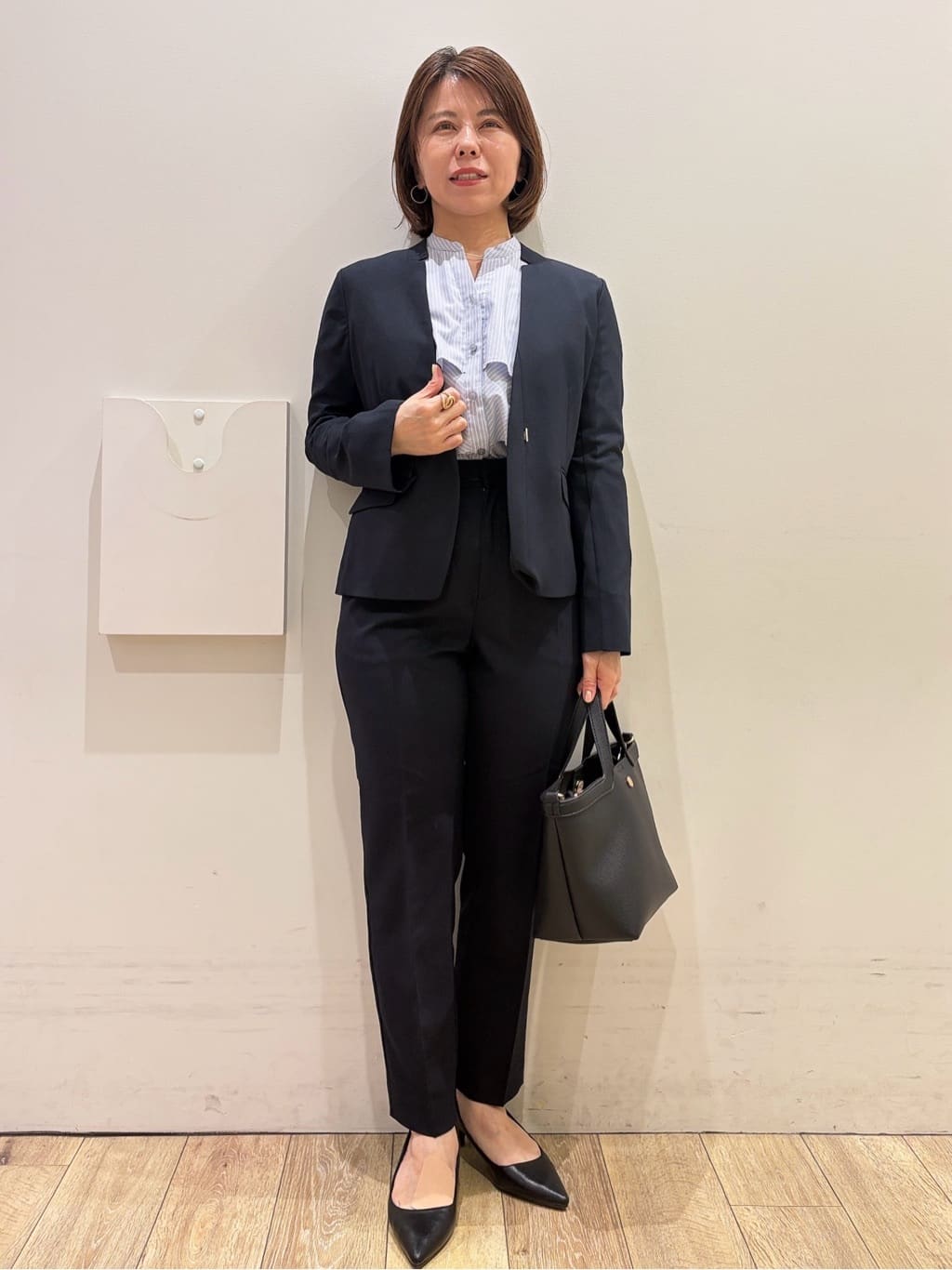 YUKOさんの「index｜【接触冷感／吸水速乾】ノーカラージャケット／セットアップ対応可《洗える／防シワ／ストレッチ》」を使ったコーディネート
