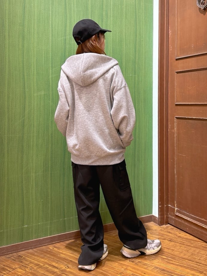 かおりさんの「SHOO･LA･RUE｜【S-LL/洗濯機可】着こなしいろいろ 首元すっきりボートネック ボーダーロンT」を使ったコーディネート
