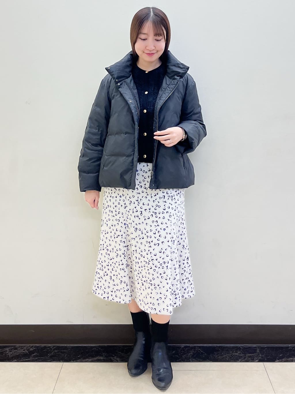 mikikoさんの「Reflect｜【すっきりシルエット】ショート丈ダウンコート」を使ったコーディネート