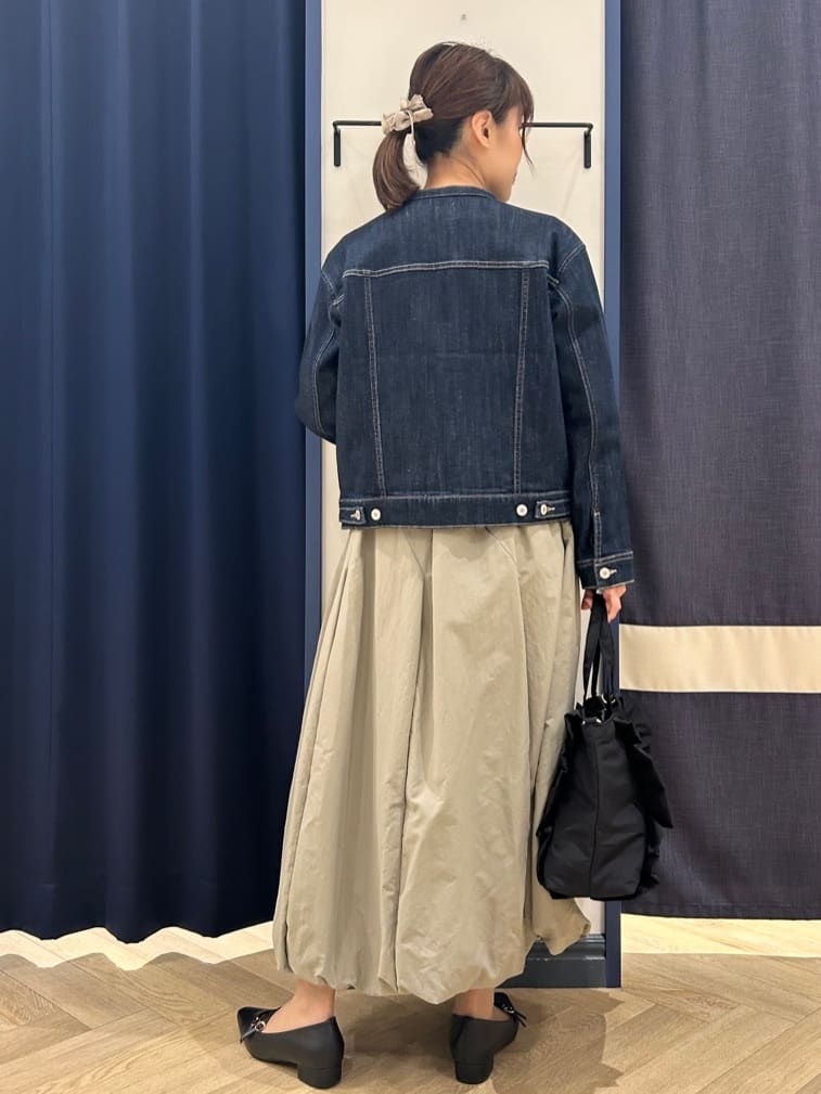 Orikaさんの「grove｜着心地軽やか、動きやすいストレッチデニムジャケット」を使ったコーディネート