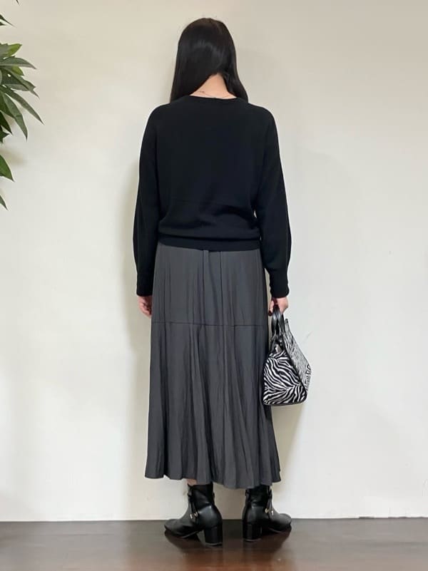 カレンさんの「UNTITLED｜【着回しが効く／オンオフアウター】ウールショートコート」を使ったコーディネート