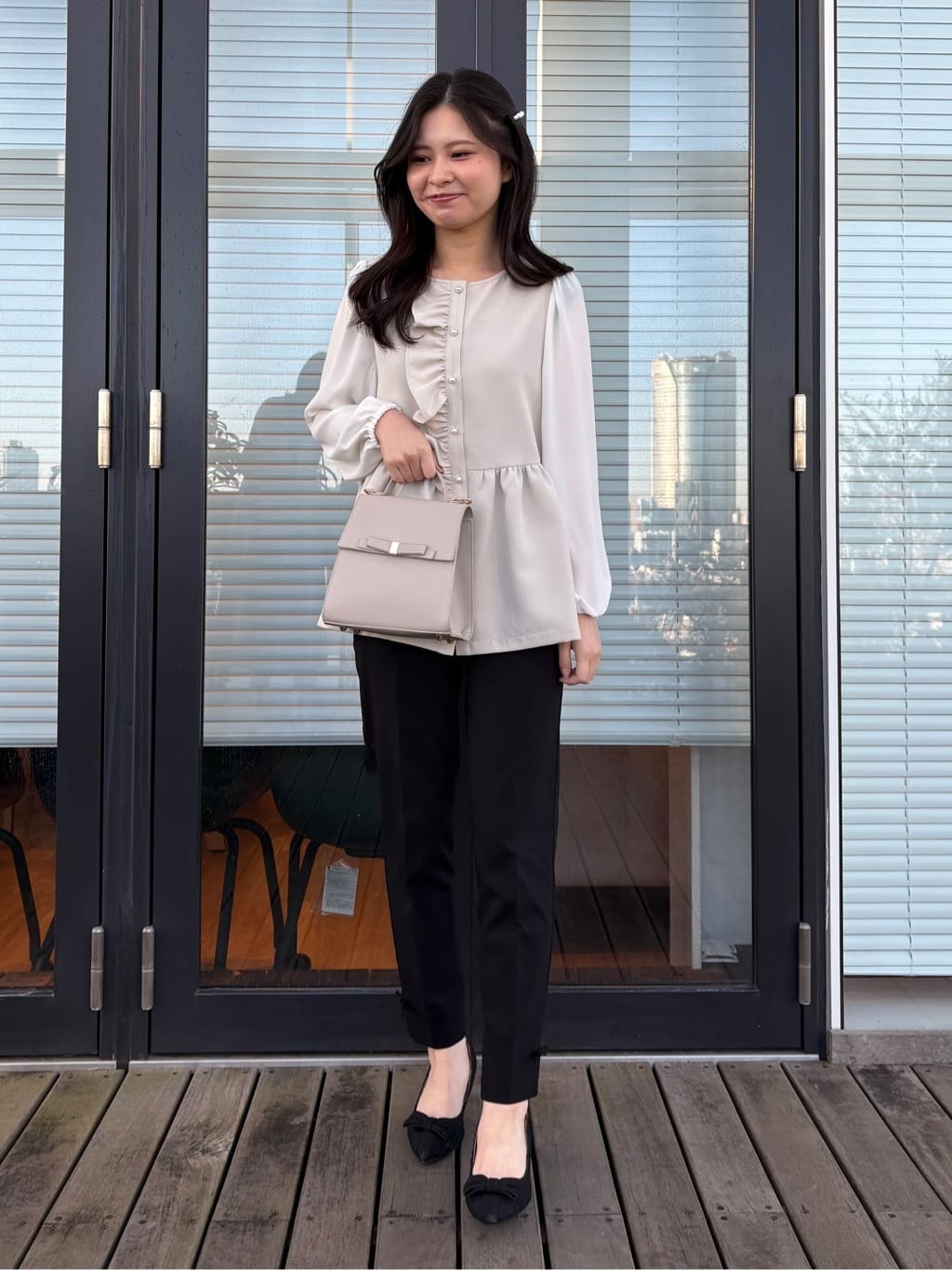AOIさんの「Couture brooch｜リボンハイパーストレッチパンツ」を使ったコーディネート